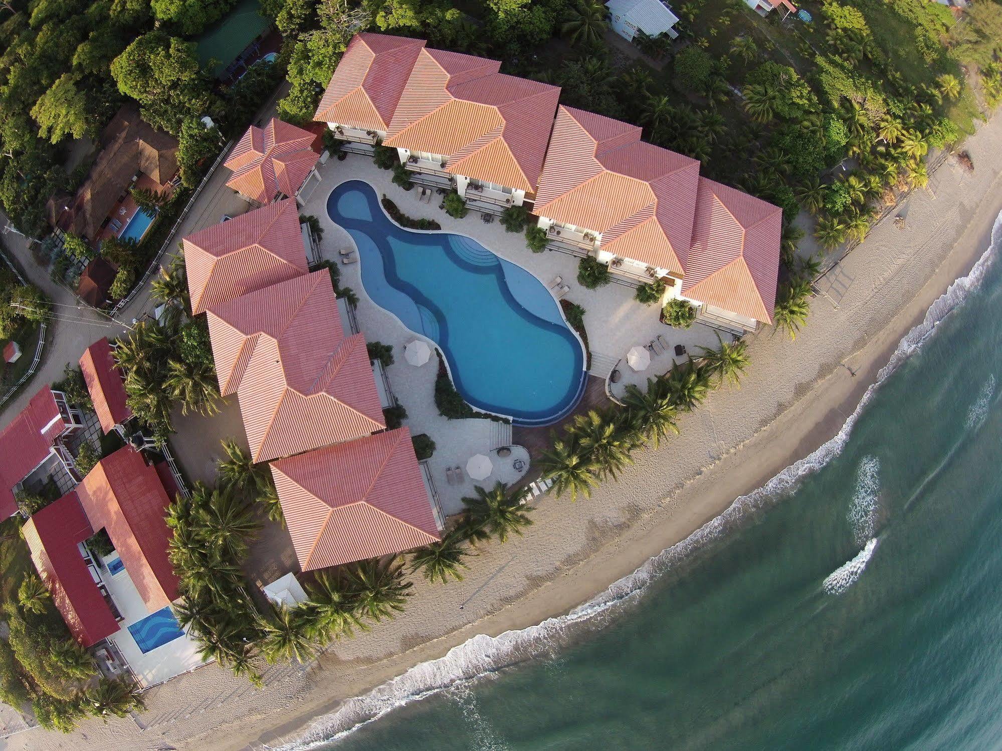 Playa Escondida Beach Club Tela Exterior foto
